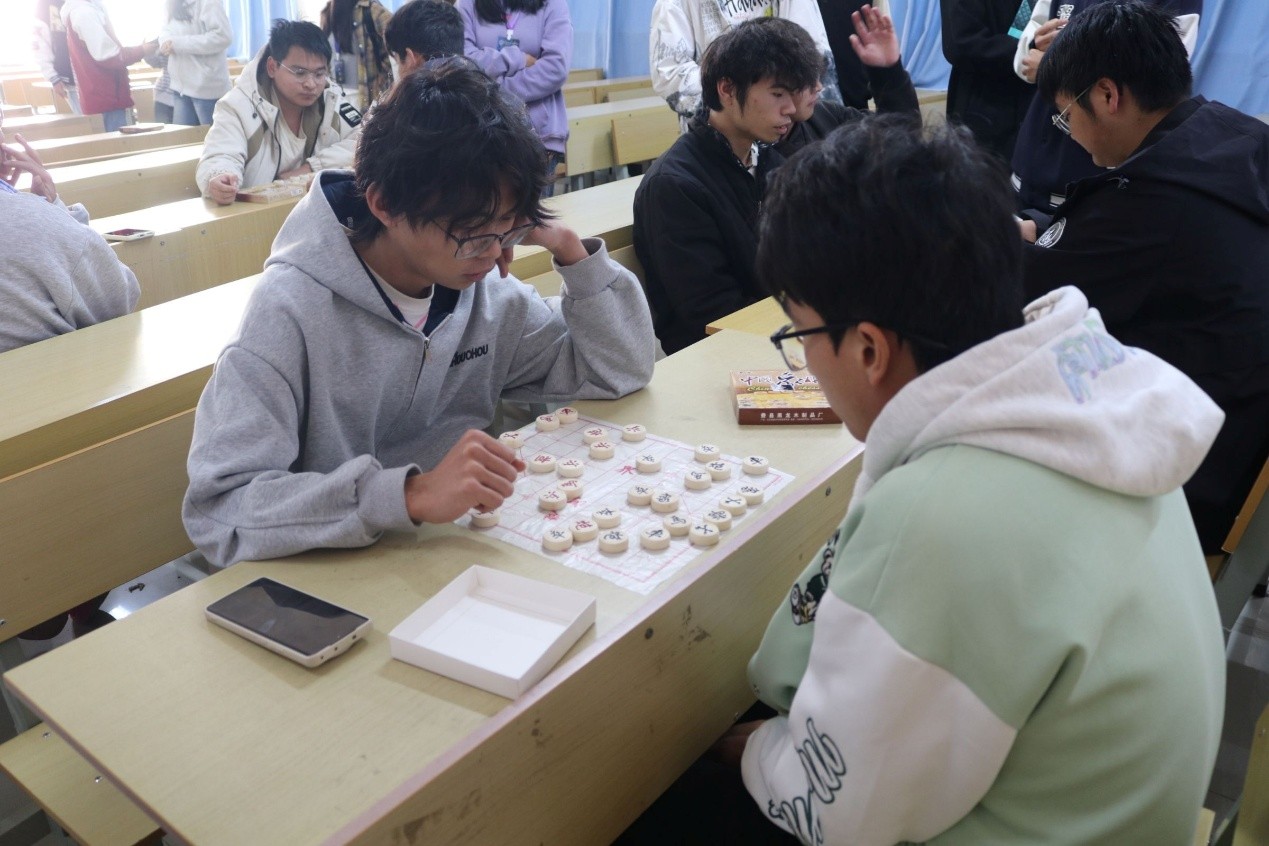 “勤锻炼”第四届智力运动会