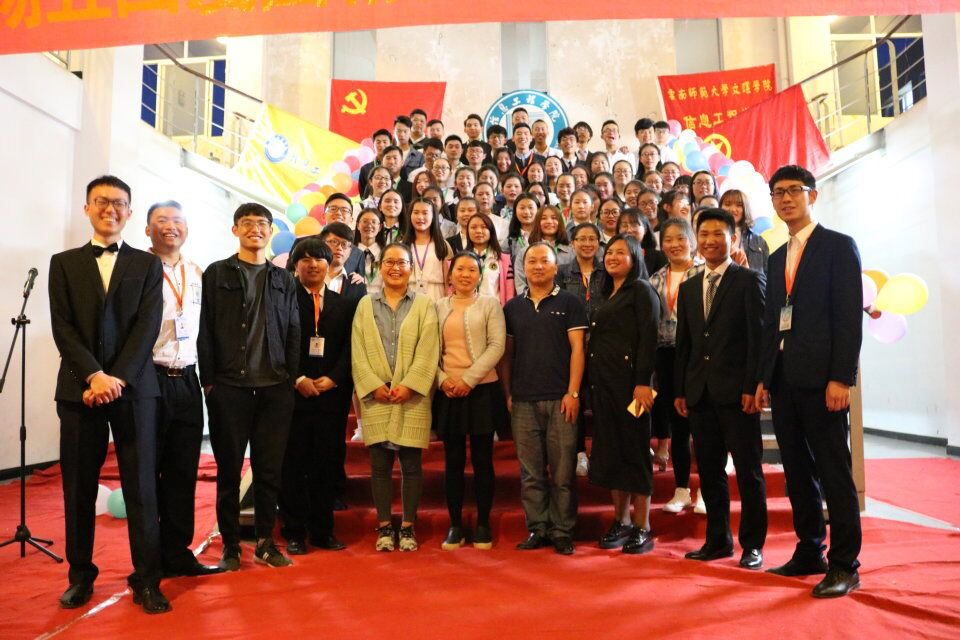 “弘扬革命文化 歌声礼赞中华”团歌赛唱响