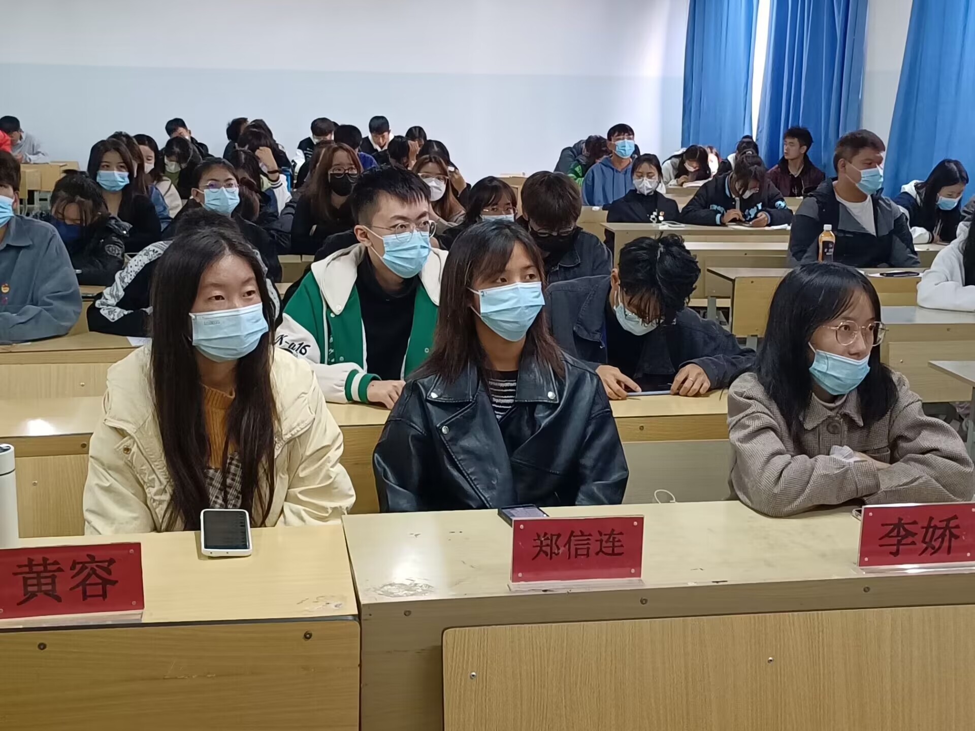 喜迎二十大，奋进新征程