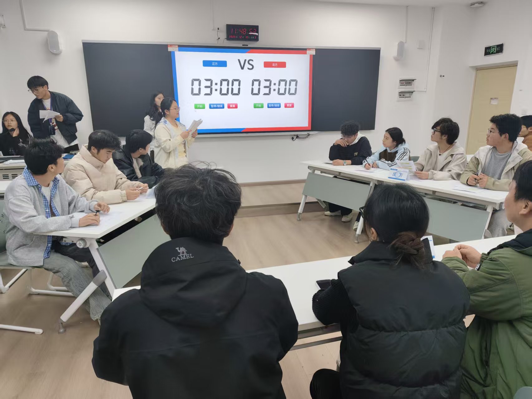 d41b715bdb8d8e3d1c63ecf3f5a4bde7